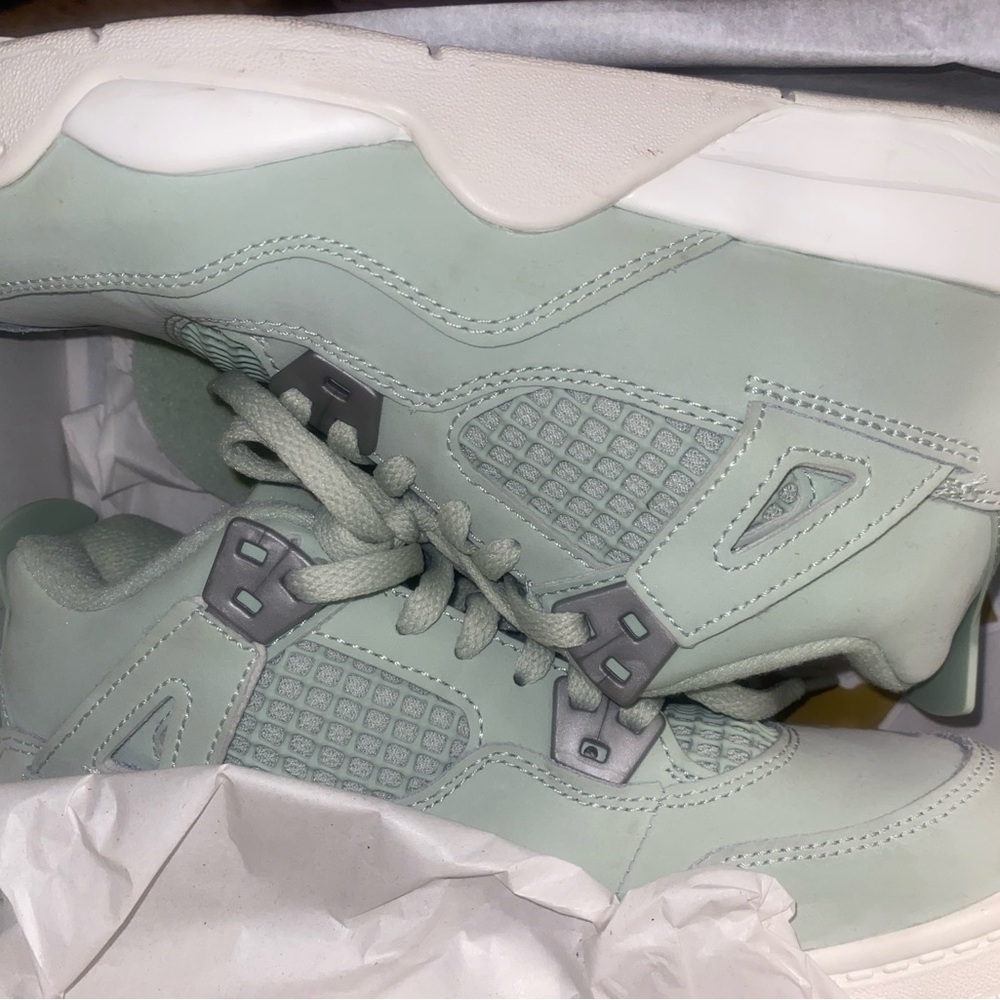 Jordan Mint Green Kids Sneakers